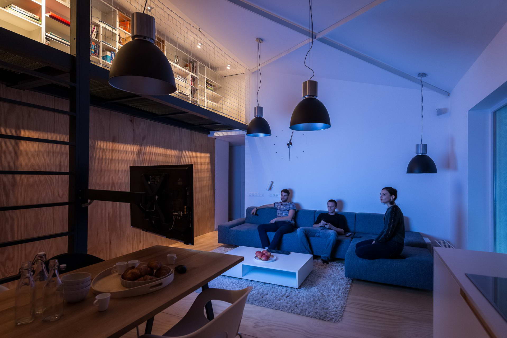 Loft lakás a tetÅtérben 95 nm és 3 szoba Tetőtéri világítás
