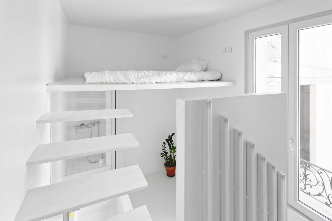 Mini lakás fehérben galéria és hálószoba